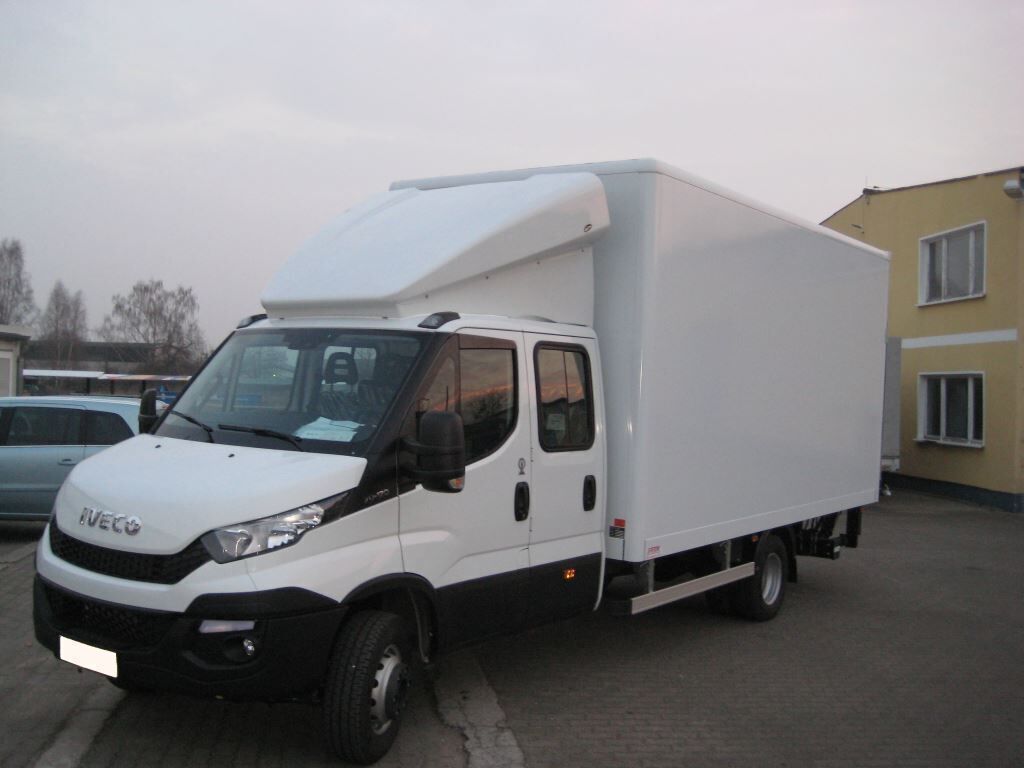 Noviplast dakspoiler - Iveco Daily - verstelbare hoogte 650/950 x 2000 mm (HxB)