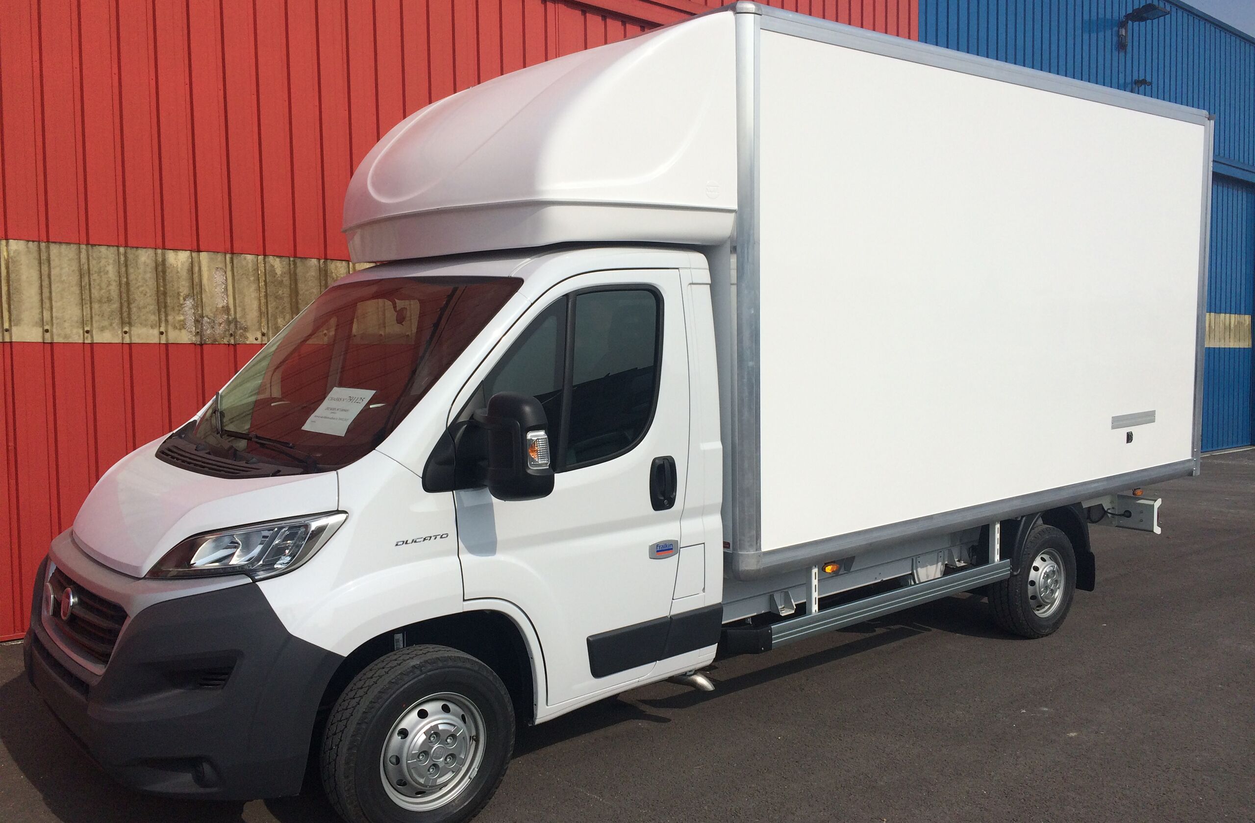 Noviplast dakspoiler capucine - Citroën Jumper II - Peugeot Boxer II - Fiat Ducato II - Opel Movano - 900 x 2090 mm (HxB)