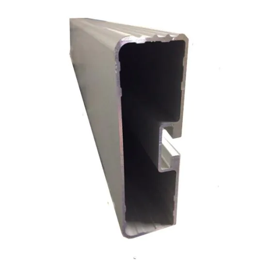 Rhiwa Quality planche de protection latérale 6000 x 30 x 100 mm - aluminium