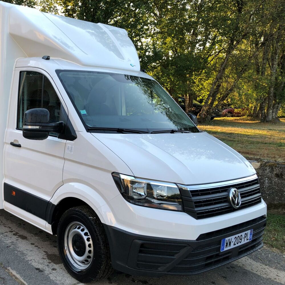 Noviplast roof spoiler - Volkswagen Crafter II - 950 x 2000 mm (HxW)