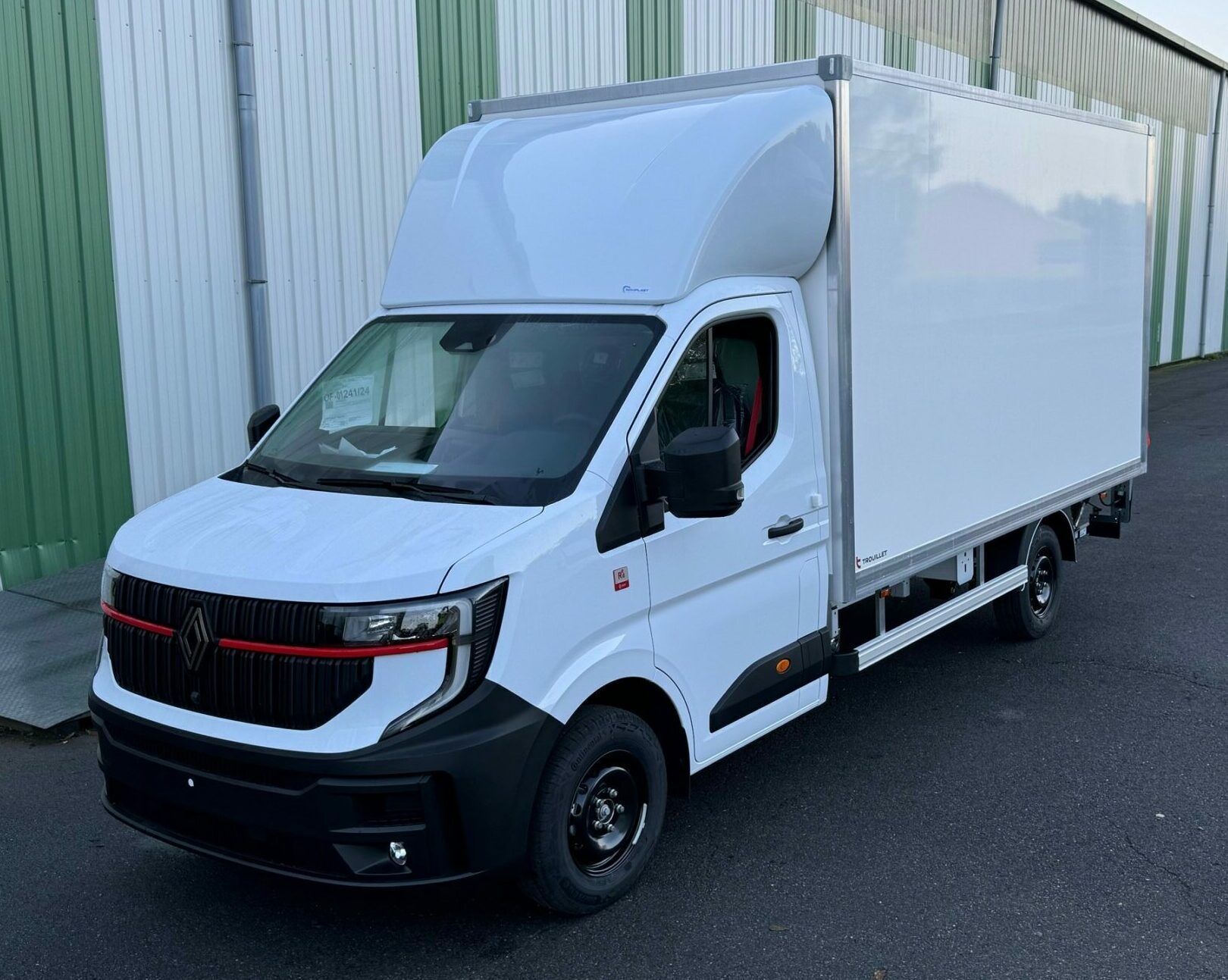 Noviplast dakspoiler - Renault Master XDD - Nissan Interstar - 600 x 2090 mm (HxB)